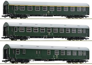 Roco 3-tlg. Set 1: Reisezugwagen, DR (6200028) Roco 3-tlg. Set 1: Reisezugwagen, DR (6200028)