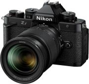 Nikon Z f + 24-70 mm