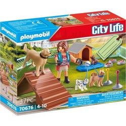 Playmobil City Life - Geschenkset Hundetrainerin (70676) Playmobil City Life - Geschenkset Hundetrainerin (70676)