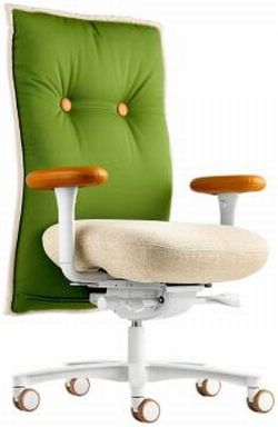 Löffler Brasilian Chair (KN9859)