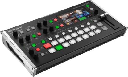 Roland V-8HD