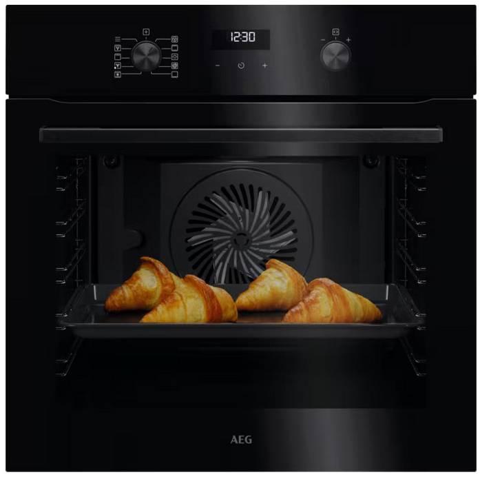 AEG