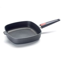Woll Nowo Titanium Bratpfanne 28 x 28 cm Woll Nowo Titanium Bratpfanne 28 x 28 cm