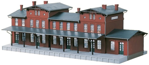 Auhagen Bahnhof Neupreußen (11380)