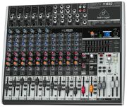 Behringer Xenyx X1832USB