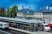 Faller ICE-Bahnsteige 222121
