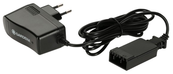 Gardena Ladegerät 18V (8833-20)