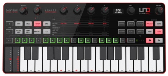 IK Multimedia UNO Synth Pro Desktop