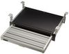 Thule Slide-Out Step Manual 400 Thule Slide-Out Step Manual 400