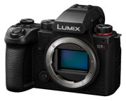 Panasonic Lumix S DC-S5M2