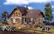 Vollmer H0 Bauernhaus mit Remise 3744